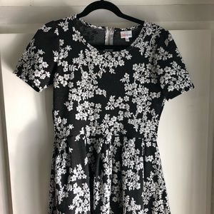 Lularoe amelia dress- gray floral